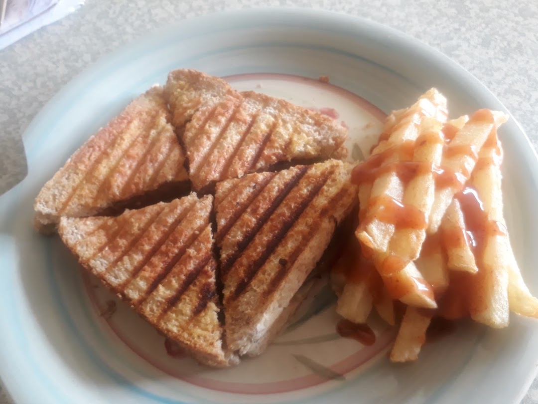 Mc Bees Eatery