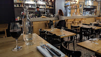 Atmosphère du Restaurant Une Fille & des Quilles à Angers - n°6