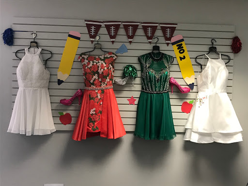 Bridal Shop «Proms Pageants & Pretty Things», reviews and photos, 5325 Peters Creek Rd, Roanoke, VA 24019, USA