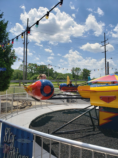 Memorial Park «Veterans Memorial Park», reviews and photos, 7619 Memphis Ave, Brooklyn, OH 44144, USA