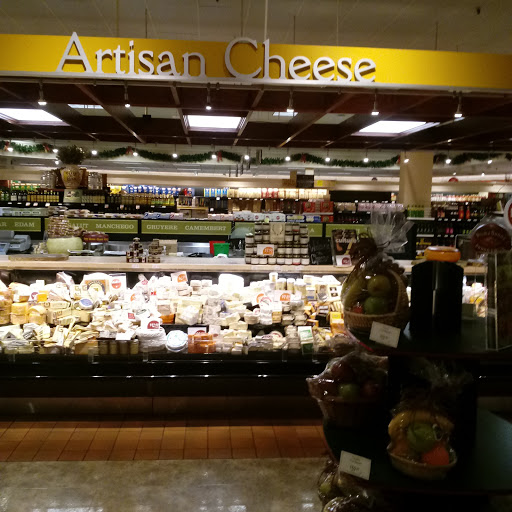 Shopping Mall «Ridgedale Center», reviews and photos, 12401 Wayzata Blvd, Minnetonka, MN 55305, USA