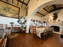 Atmosphère du Restaurant de poisson Mazet du Vaccares à Arles - n°1