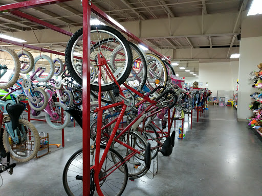 Thrift Store «Red Racks & Dav Thrift Stores», reviews and photos, 2855 S Kansas Expy, Springfield, MO 65807, USA