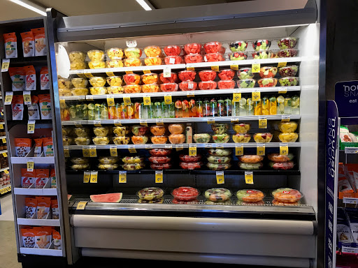 Grocery Store «Safeway», reviews and photos, 7301 Greenback Ln, Citrus Heights, CA 95621, USA