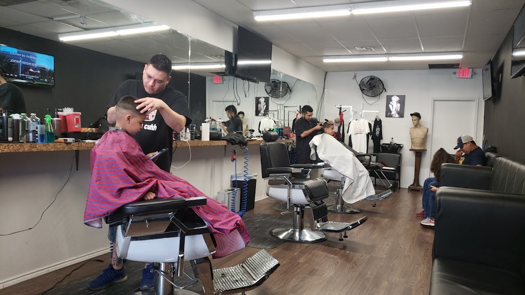 Tailored Kutz Barber Studio 78586
