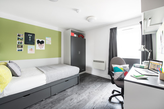 Reviews of Yugo Crescent Place Student Accommodation Southampton in Southampton - University