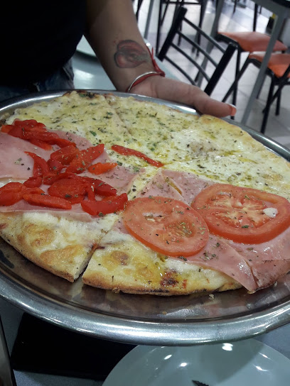 Pizza Libre Lomas Del Mirador