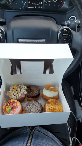 Donut Shop «Peace Love & Little Donuts», reviews and photos, 3106 Tamiami Trail N, Naples, FL 34103, USA