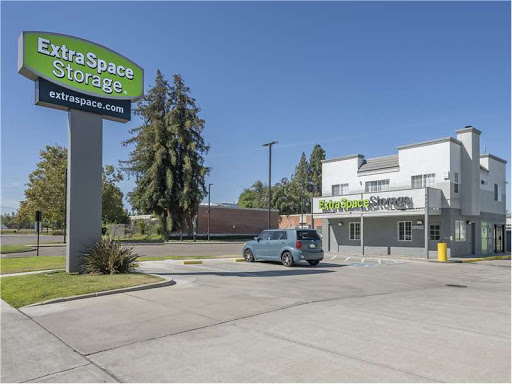 Storage Facility «Extra Space Storage», reviews and photos, 4223 Pacific Ave, Stockton, CA 95207, USA