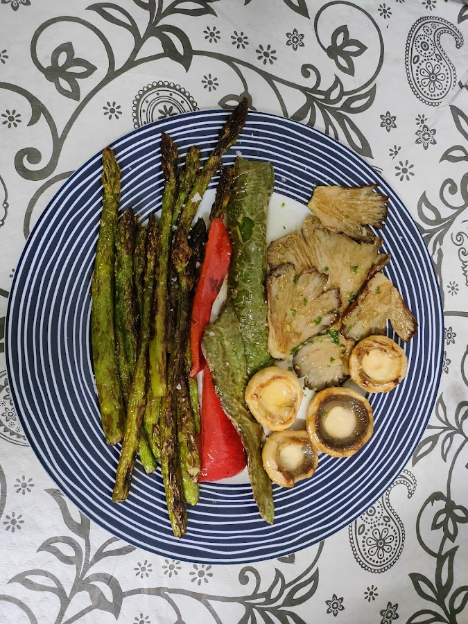 LA TERRAZA RESTAURANTE &CAFETRIA &BAR