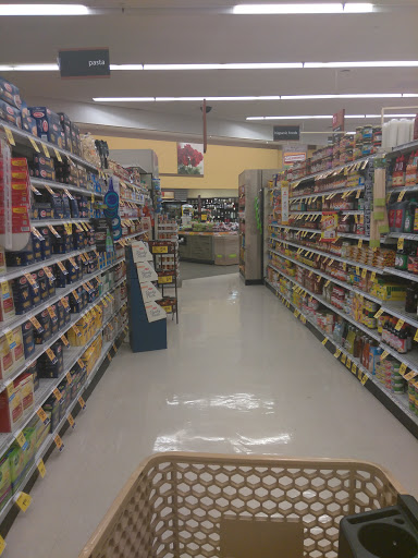 Grocery Store «Safeway», reviews and photos, 14922 Olympic Dr, Clearlake, CA 95422, USA