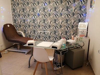 Lady Nails-Esthetique-GER 64530- Beatrice Grandin esthéticienne. à Ger