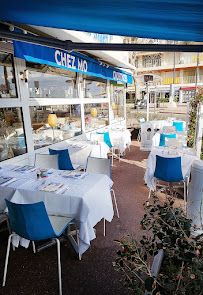 Atmosphère du Restaurant Chez Mô (Albert 1er) et Poissonnerie à Antibes - n°13