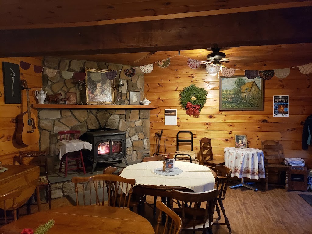 Riverside Lodge and Sauna 04281