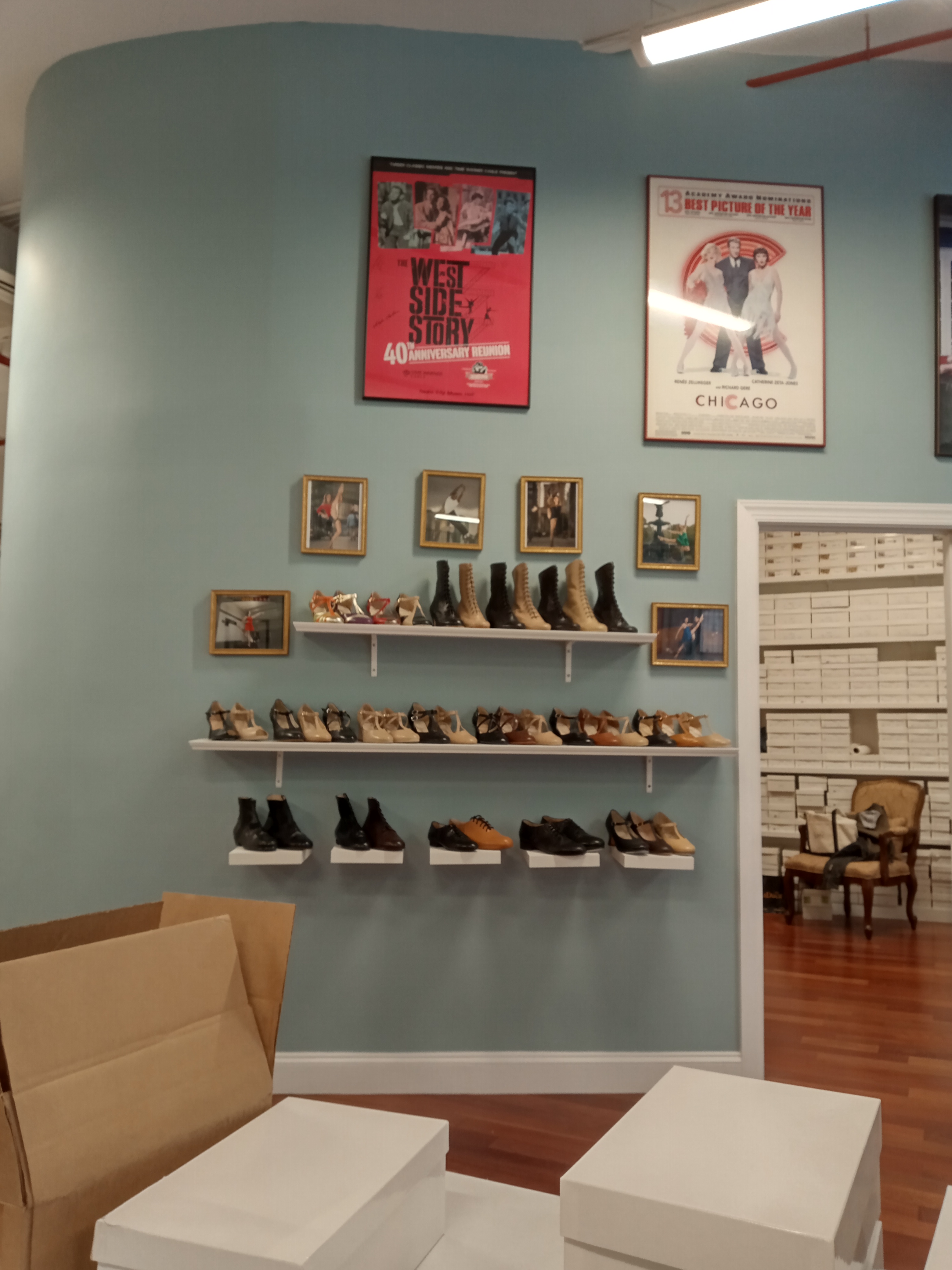Picture of a place: LaDuca Shoes