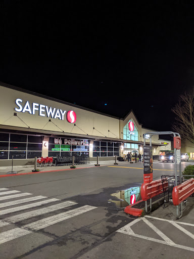 Grocery Store «Safeway», reviews and photos, 2890 NW Bucklin Hill Rd, Silverdale, WA 98383, USA