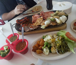 Perros Y Burros photo