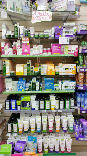 Vitamin & Supplements Store «Health Food Center», reviews and photos, 6015 Market St, Youngstown, OH 44512, USA
