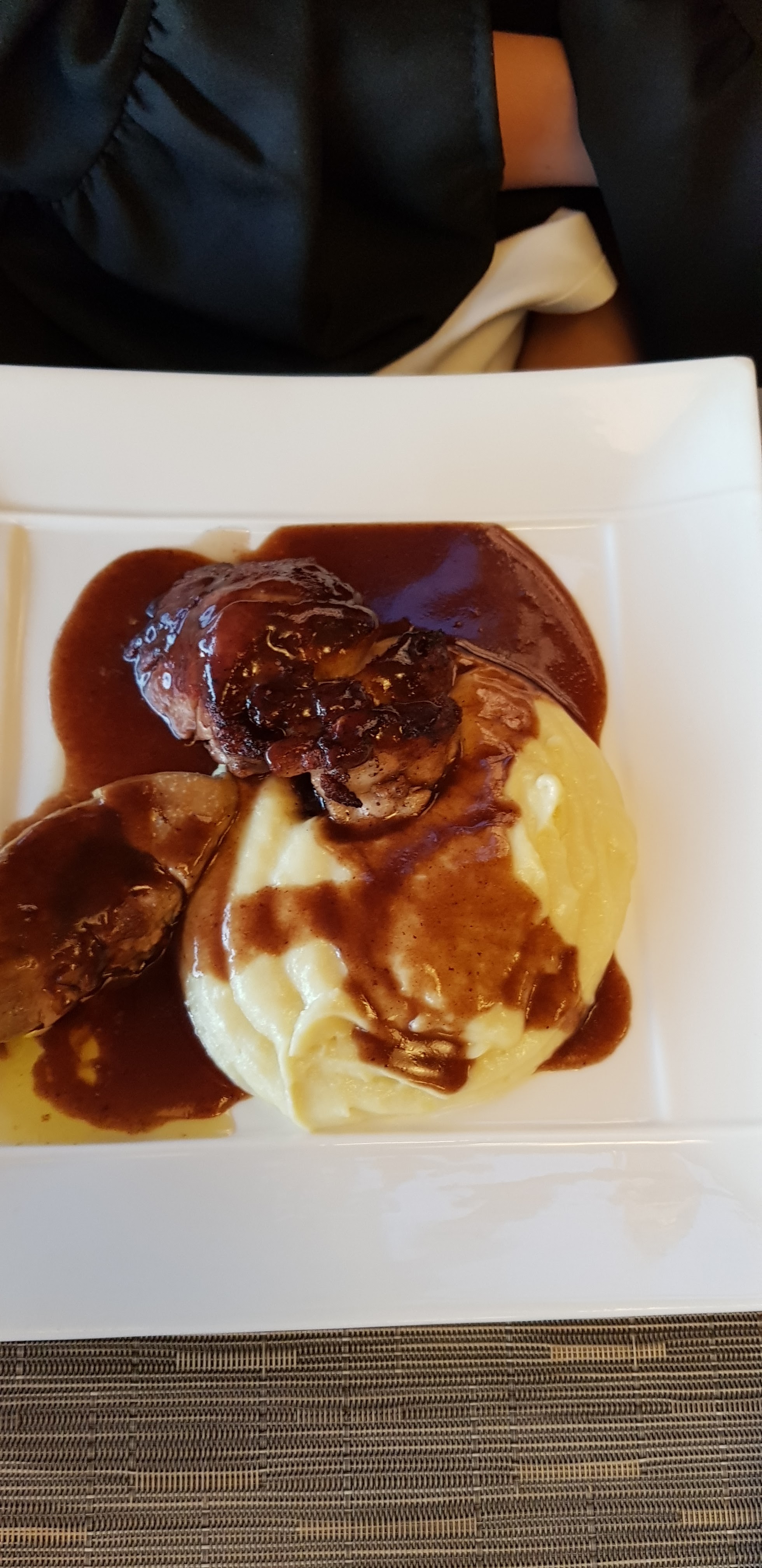Photo n° 2 de l'avis de Chris. fait le 23/06/2018 à 00:26