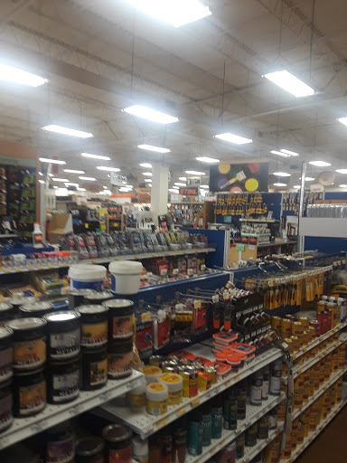 Hardware Store «Town & Country Hardware», reviews and photos, 1261 Kildaire Farm Rd, Cary, NC 27511, USA