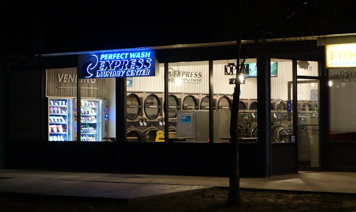 Laundromat «Perfect Wash - Express Laundry Center», reviews and photos, 420 17th St, Huntington Beach, CA 92648, USA