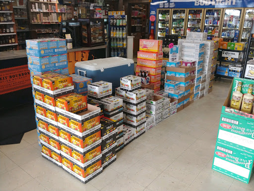 Liquor Store «Southgate Liquors», reviews and photos, 842 Suffield St, Agawam, MA 01001, USA