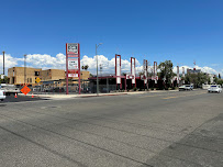 Hollywood Stars Car Wash and Detail - Photo 2 - Car repair in North Hollywood, CA, Los Angeles