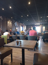 Atmosphère du Restaurant Les Ponts d'Ouve à Carentan-les-Marais - n°9
