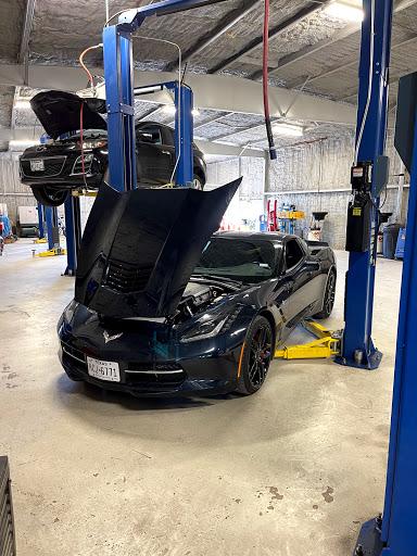 Auto Repair Shop «Full Service Automotive», reviews and photos, 25617 Old Fredericksburg Rd, Boerne, TX 78015, USA