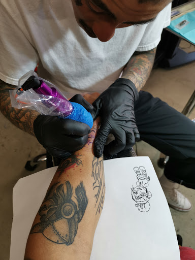 Tattoo Shop «The Order DTLA Tattoo Parlour», reviews and photos, 122 E 5th St, Los Angeles, CA 90013, USA