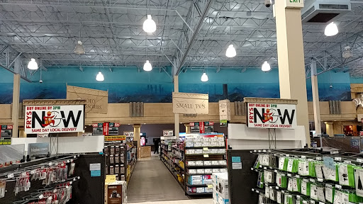 Electronics Store «Frys Electronics», reviews and photos