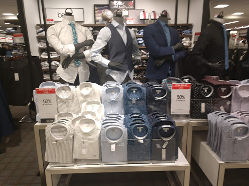 Shopping Mall «Broadway Plaza», reviews and photos, 1275 Broadway Plaza, Walnut Creek, CA 94596, USA