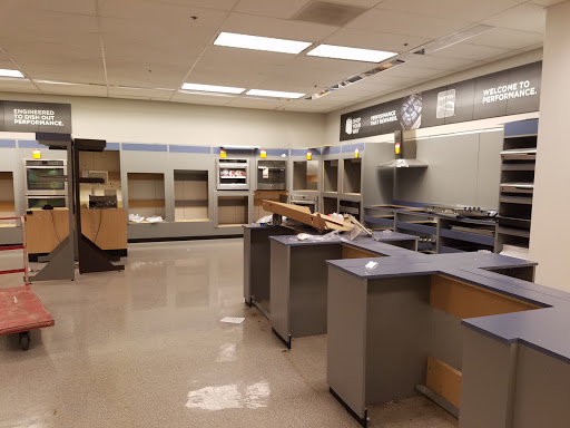 Shopping Mall «Chapel Hill Mall», reviews and photos, 2000 Brittain Rd, Akron, OH 44310, USA