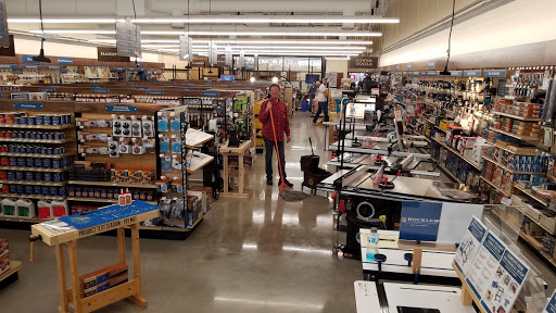 Woodworking Supply Store «Rockler Woodworking and Hardware - Milwaukee», reviews and photos, 1725 S 108th St, Milwaukee, WI 53214, USA