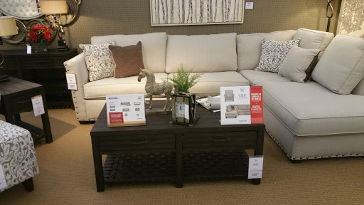Furniture Store «Value City Furniture», reviews and photos, 37001 Warren Rd, Westland, MI 48185, USA