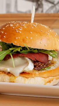 Hamburger du Restaurant de hamburgers Burger Lutéce à Paris - n°2