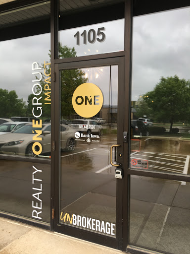 Real Estate Agency «Jolene Lindell, RE/MAX Real Estate Concepts», reviews and photos, 4800 Mills Civic Pkwy, West Des Moines, IA 50265, USA