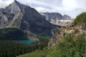 Grinnell Glacier Trailhead image