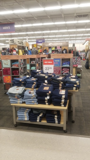 Sporting Goods Store «Academy Sports + Outdoors», reviews and photos, 120 Woody Jones Blvd, Florence, SC 29501, USA