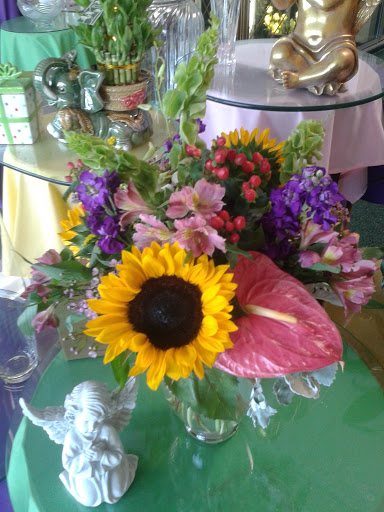 Florist «Diamond Floral Designs», reviews and photos, 7425 E Iliff Ave, Denver, CO 80231, USA