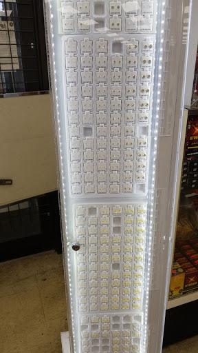 Cell Phone Store «NYC3», reviews and photos, 3212 Roosevelt Blvd, Middletown, OH 45044, USA