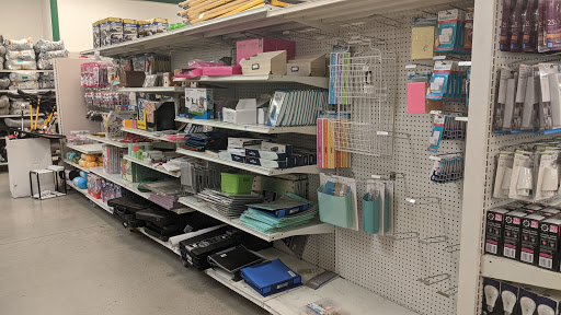 Discount Store «Bargain Hunt», reviews and photos, 30 Orchard Park Dr, Greenville, SC 29615, USA