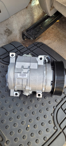 Roadrunner Auto Parts image