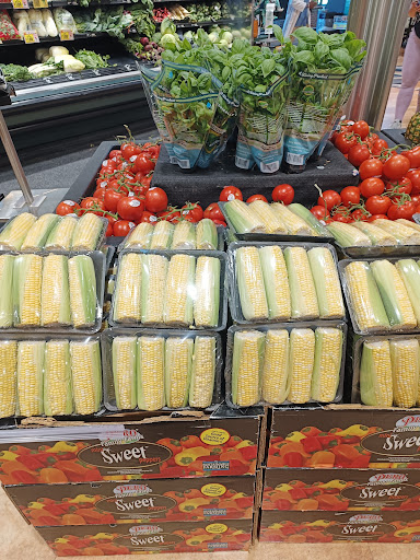 Grocery Store «Harris Teeter», reviews and photos, 8538 Park Rd, Charlotte, NC 28210, USA