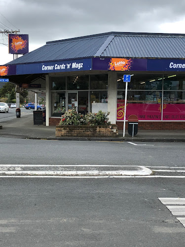 Corner Cardz 'n' Magz