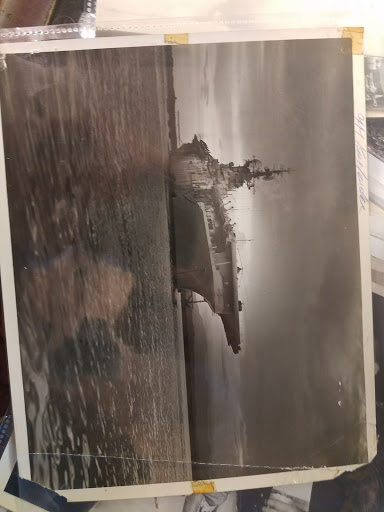 Book Store «Books on Bay», reviews and photos, 224 W Bay St, Savannah, GA 31401, USA