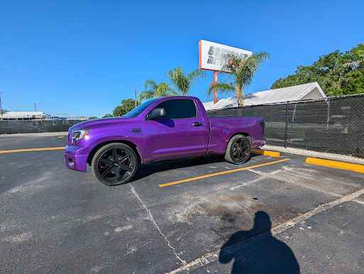 Auto Repair Shop «Gonzalez Automobile Repair», reviews and photos, 651 17th St W, Palmetto, FL 34221, USA