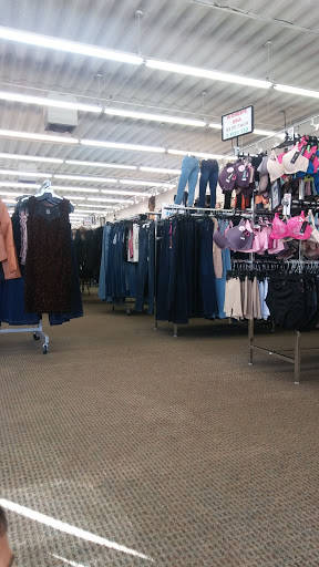 Clothing Store «Viva Fashion», reviews and photos, 5125 S 36th St, Omaha, NE 68107, USA