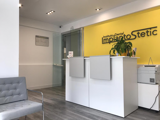 Clínica Dental Navalcarnero- Implantostetic en Navalcarnero, Madrid
