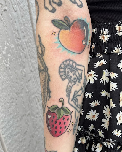 Explore japanese geisha tattoo ideas, creative tattoo ideas in Libertyville, available at Lucky Seven Tattoo